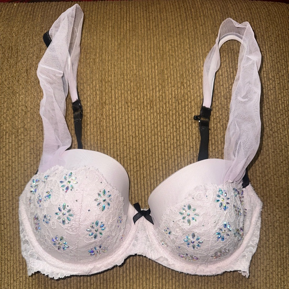 Victoria’s Secret Dream Angels Lined Demi Bra